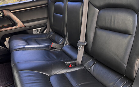 Toyota Land Cruiser 200, 2011 год, 2 690 000 рублей, 3 фотография