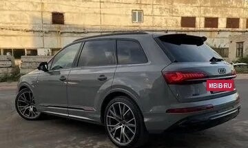 Audi Q7, 2023 год, 9 199 999 рублей, 2 фотография