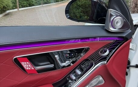 Mercedes-Benz S-Класс, 2022 год, 13 800 000 рублей, 23 фотография