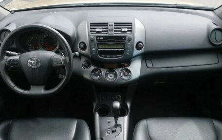 Toyota RAV4, 2011 год, 1 300 000 рублей, 9 фотография