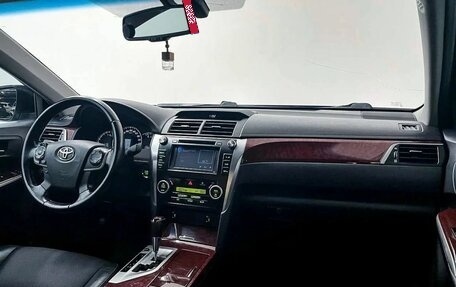 Toyota Camry, 2014 год, 1 749 000 рублей, 14 фотография
