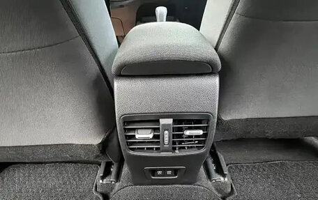 Toyota Corolla, 2021 год, 1 559 000 рублей, 13 фотография