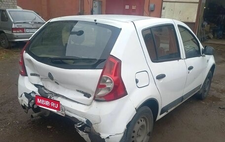 Renault Sandero I, 2010 год, 150 000 рублей, 3 фотография