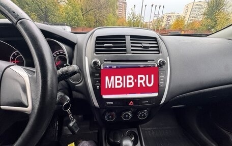 Mitsubishi ASX I рестайлинг, 2014 год, 800 000 рублей, 10 фотография