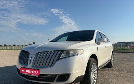 Lincoln MKT I, 2010 год, 1 800 000 рублей, 1 фотография