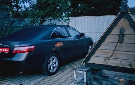 Toyota Camry, 2011 год, 1 700 000 рублей, 2 фотография