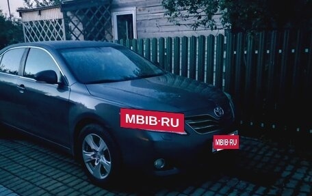 Toyota Camry, 2011 год, 1 700 000 рублей, 9 фотография