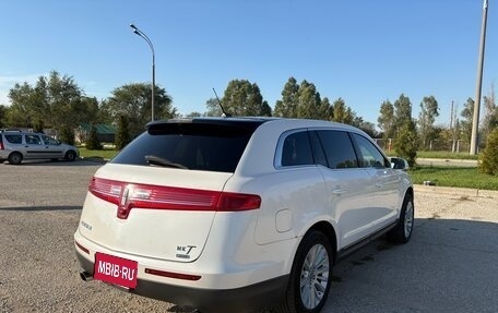 Lincoln MKT I, 2010 год, 1 800 000 рублей, 5 фотография