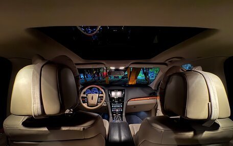 Lincoln MKT I, 2010 год, 1 800 000 рублей, 15 фотография