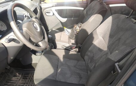Renault Logan I, 2012 год, 550 000 рублей, 20 фотография