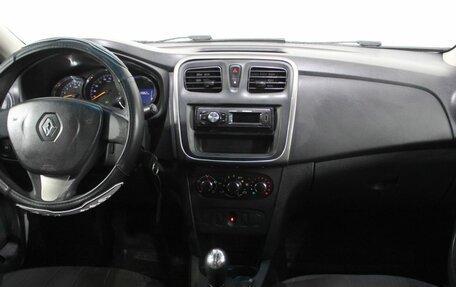 Renault Logan II, 2016 год, 520 000 рублей, 16 фотография