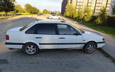 Volkswagen Passat B4, 1994 год, 210 000 рублей, 4 фотография