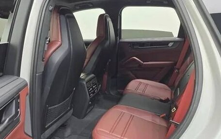 Porsche Cayenne III, 2024 год, 20 846 320 рублей, 14 фотография