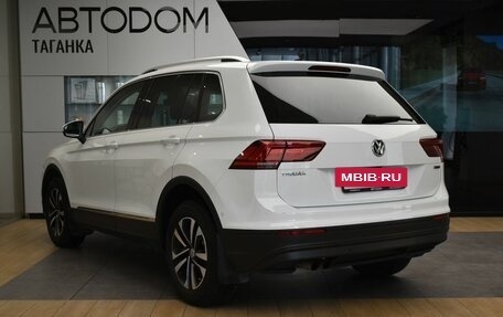 Volkswagen Tiguan II, 2019 год, 2 375 000 рублей, 5 фотография