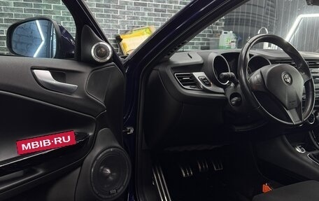 Alfa Romeo Giulietta, 2011 год, 1 300 000 рублей, 4 фотография