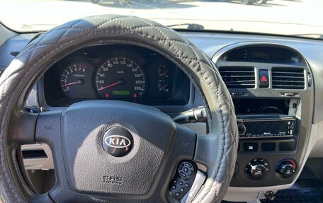 KIA Cerato I, 2005 год, 230 000 рублей, 2 фотография