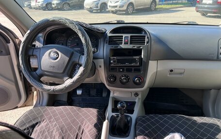 KIA Cerato I, 2005 год, 230 000 рублей, 4 фотография