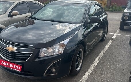 Chevrolet Cruze II, 2014 год, 900 000 рублей, 10 фотография
