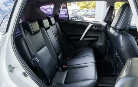 Toyota RAV4, 2017 год, 2 500 000 рублей, 7 фотография