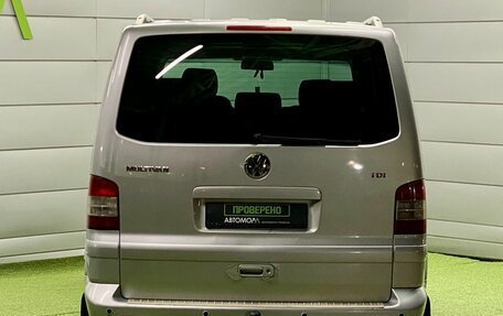 Volkswagen Multivan T5, 2009 год, 1 599 000 рублей, 5 фотография