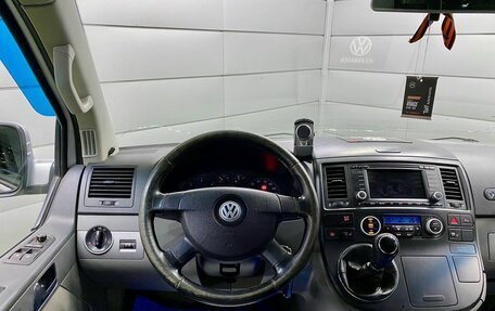 Volkswagen Multivan T5, 2009 год, 1 599 000 рублей, 10 фотография