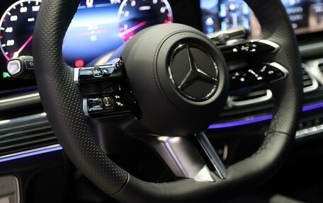 Mercedes-Benz GLS, 2026 год, 18 000 000 рублей, 11 фотография