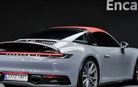 Porsche 911, 2024 год, 21 694 560 рублей, 2 фотография