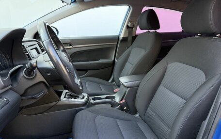 Hyundai Elantra VI рестайлинг, 2017 год, 1 380 000 рублей, 10 фотография