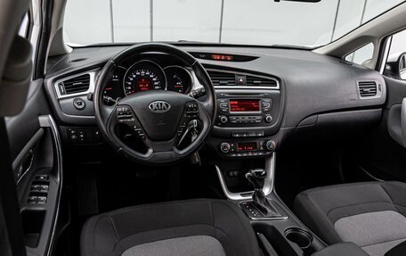 KIA cee'd III, 2018 год, 1 590 000 рублей, 6 фотография