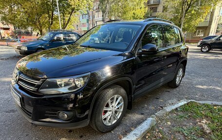 Volkswagen Tiguan I, 2011 год, 880 000 рублей, 2 фотография