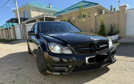Mercedes-Benz C-Класс, 2011 год, 1 250 000 рублей, 9 фотография