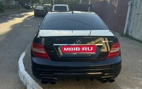 Mercedes-Benz C-Класс, 2011 год, 1 250 000 рублей, 4 фотография
