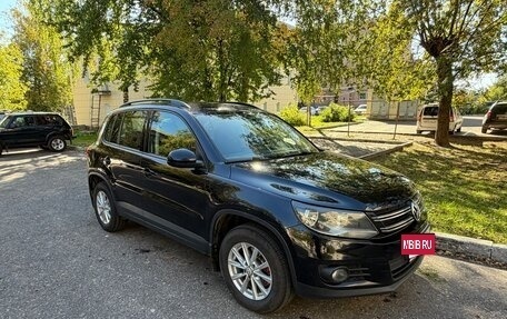 Volkswagen Tiguan I, 2011 год, 880 000 рублей, 3 фотография