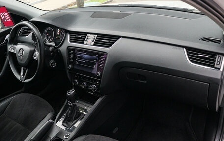 Skoda Octavia, 2017 год, 1 560 000 рублей, 6 фотография