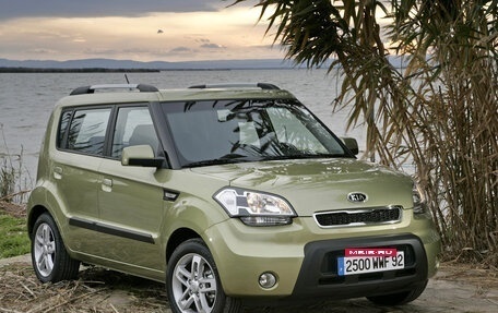 KIA Soul I рестайлинг, 2010 год, 670 000 рублей, 3 фотография