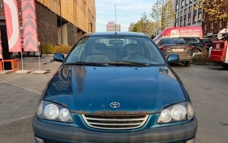 Toyota Avensis III рестайлинг, 1999 год, 220 000 рублей, 1 фотография
