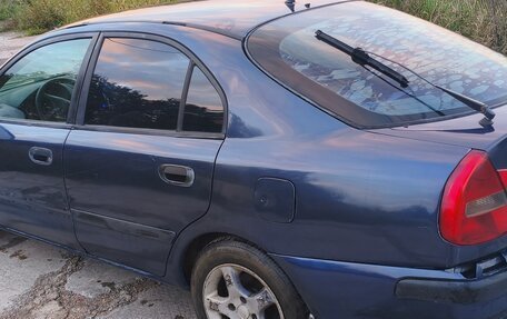 Mitsubishi Carisma I, 2003 год, 150 000 рублей, 3 фотография