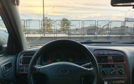 Toyota Avensis III рестайлинг, 1999 год, 220 000 рублей, 14 фотография