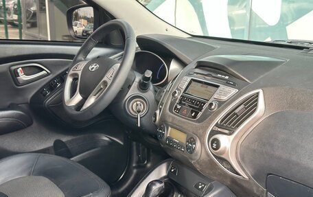 Hyundai ix35 I рестайлинг, 2010 год, 996 000 рублей, 12 фотография