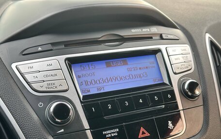 Hyundai ix35 I рестайлинг, 2010 год, 996 000 рублей, 16 фотография