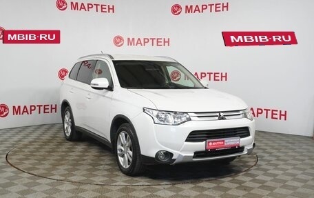 Mitsubishi Outlander III рестайлинг 3, 2014 год, 1 428 000 рублей, 3 фотография