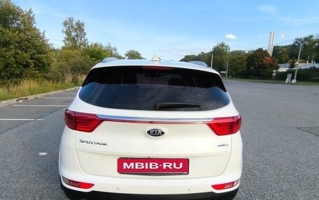 KIA Sportage IV рестайлинг, 2018 год, 2 440 000 рублей, 8 фотография