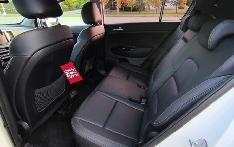 KIA Sportage IV рестайлинг, 2018 год, 2 440 000 рублей, 12 фотография