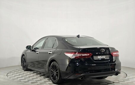 Toyota Camry, 2019 год, 2 689 000 рублей, 3 фотография
