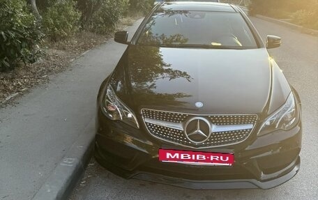 Mercedes-Benz E-Класс, 2013 год, 1 900 000 рублей, 21 фотография