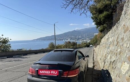 Mercedes-Benz E-Класс, 2013 год, 1 900 000 рублей, 15 фотография