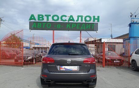 Volkswagen Touareg III, 2012 год, 2 378 000 рублей, 11 фотография
