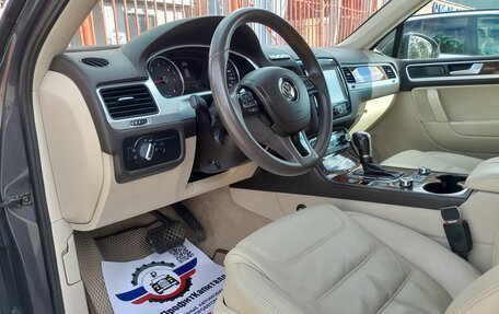 Volkswagen Touareg III, 2012 год, 2 378 000 рублей, 21 фотография
