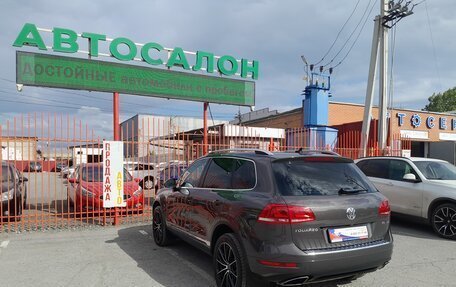 Volkswagen Touareg III, 2012 год, 2 378 000 рублей, 13 фотография