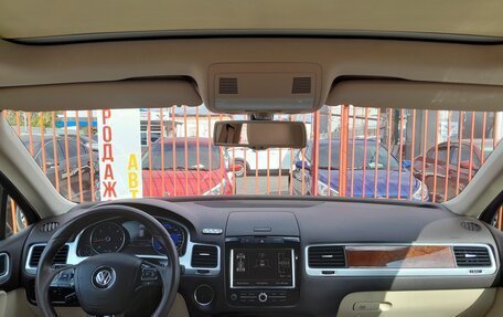 Volkswagen Touareg III, 2012 год, 2 378 000 рублей, 22 фотография
